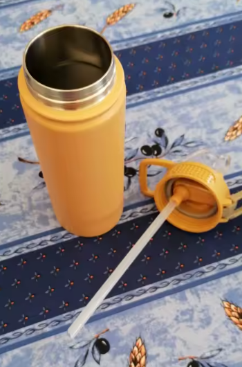 Makes me drink more water daily